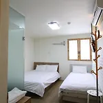 Hotel Ivory