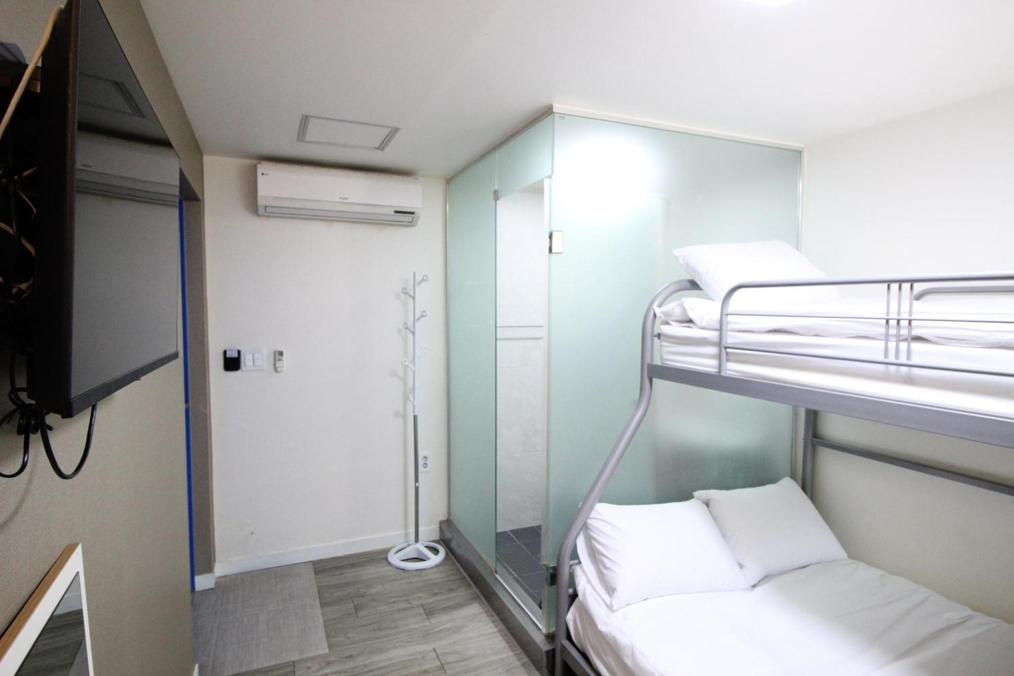 Hostel Ivory Seoul