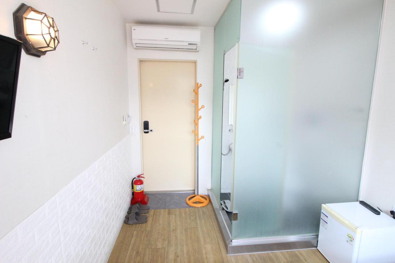 Ivory Hostel Seoul